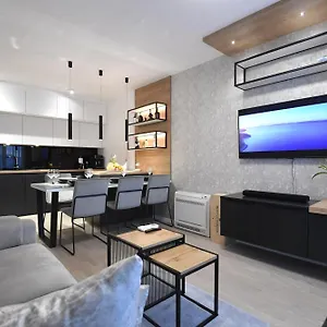 https://kp-luxurious-retreat.hotelinzadar.com